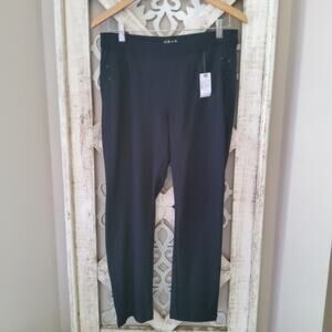 Dash Women's Size Medium Pull On Elastic Waist Rip Knit Jeggings in Dark Gray